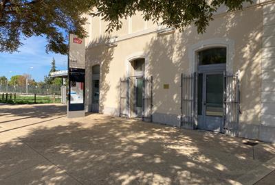 Gare d'Entraigues-sur-la-Sorgue